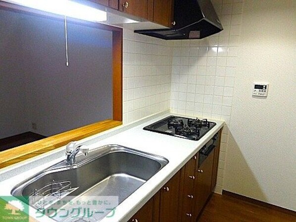 リヴィエルバーグ西大島の物件内観写真